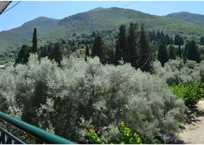 Odysseia And 3* Nikiana