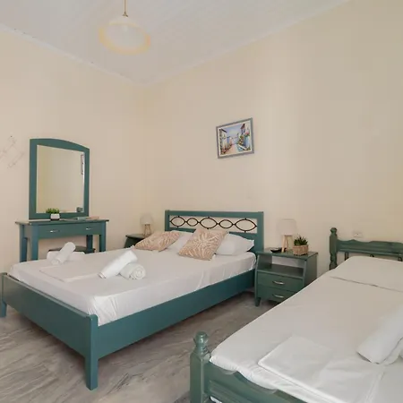 بيت ضيافة Odysseia Beachside 3*