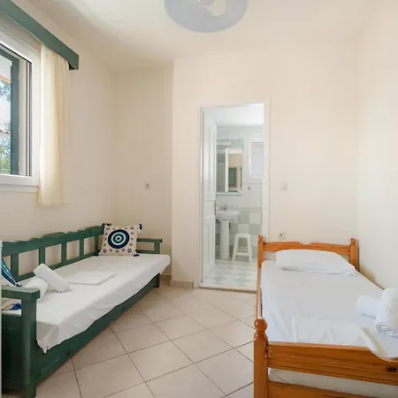 Odysseia Beachside Casa de hóspedes 3*