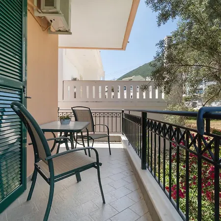 Odysseia Beachside بيت ضيافة