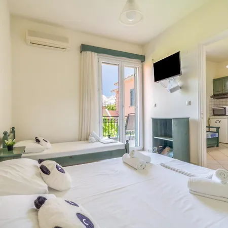 Casa de hóspedes Odysseia Beachside 3*
