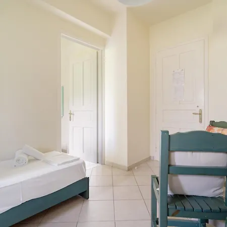 Odysseia Beachside Никиана
