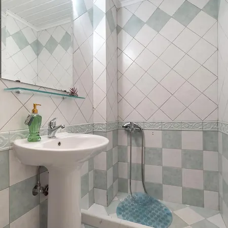 بيت ضيافة Odysseia Beachside نِكيانا