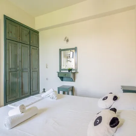 Гостевой дом Odysseia Beachside Никиана