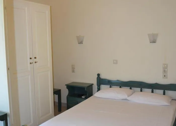 Odysseia And Maison d'hôtes 3*