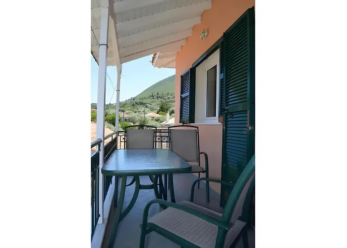 Odysseia And 3* Nikiana